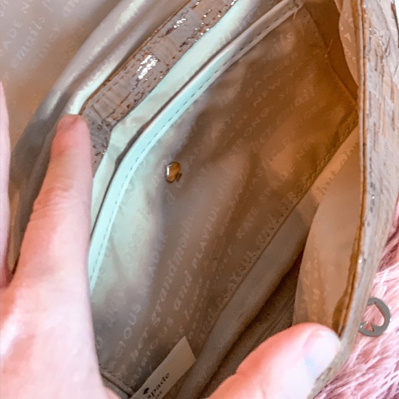 kate spade ♠️ cork crossbody - Picture 6 of 8